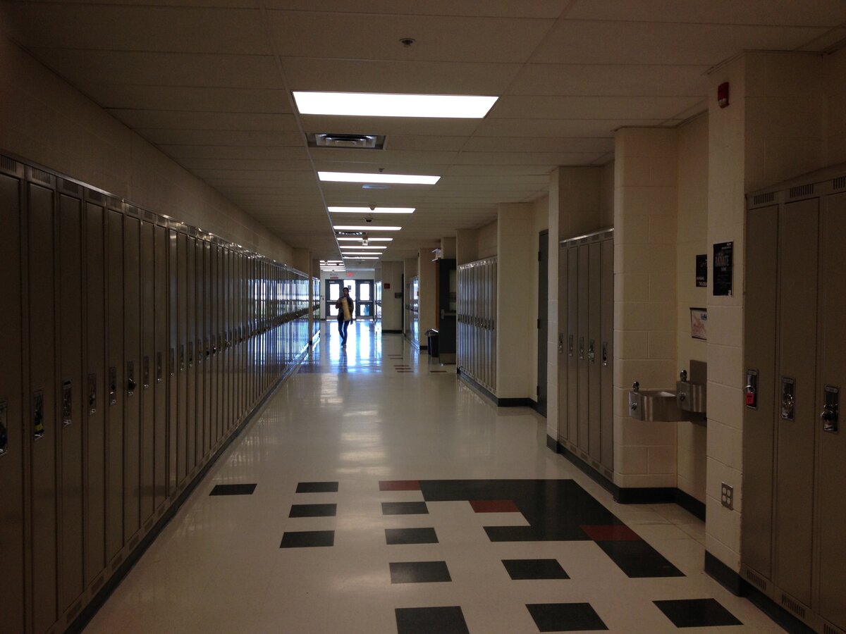 photo school hallway